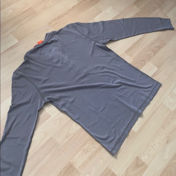 hugo boss long sleeve tshirt - Picture 3 of 3